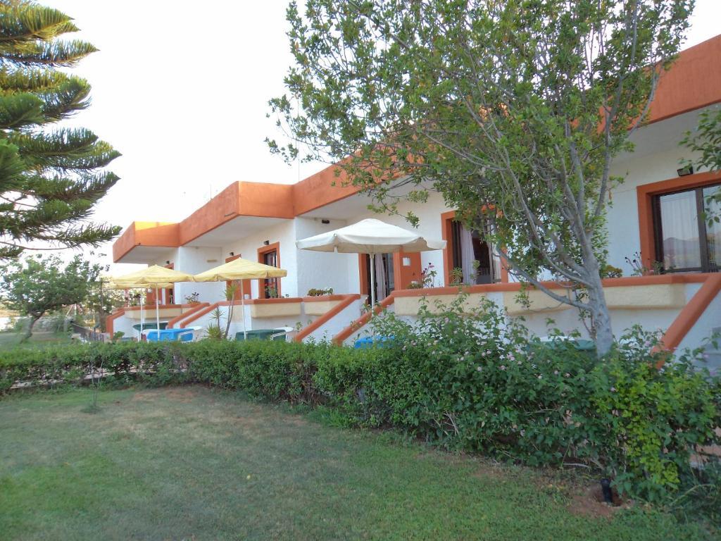 Daydream Hill Hotel Stavros  Exterior photo